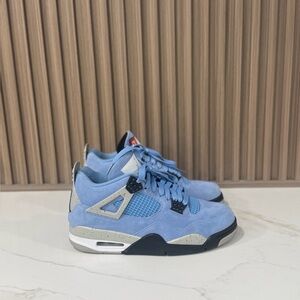Jordan’s 4 Midnight Blue